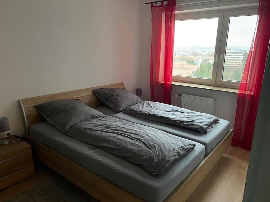 Helle 2-zimmer Wohnung, Nicht Mehr Verfuegbar *
